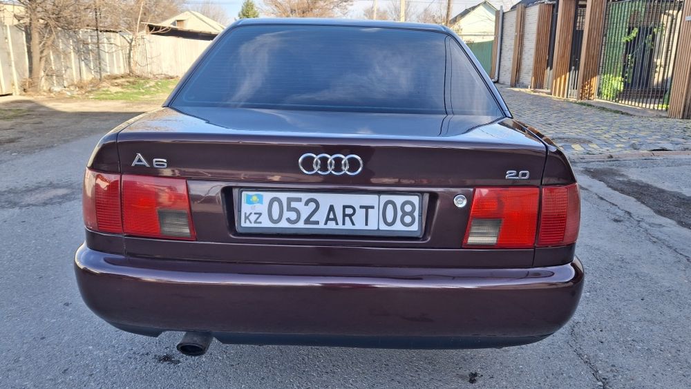 АУДИ А6.    2.0 инжектор