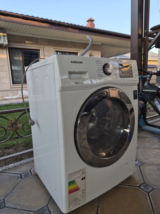 Стиральная машина Samsung