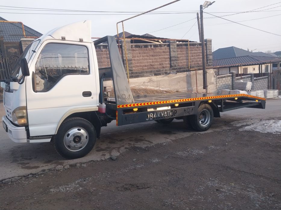 Продам эвакуатор