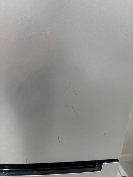 СРОЧНО. продам Холодильник 2 х  камерный /ИНДЕЗИТ