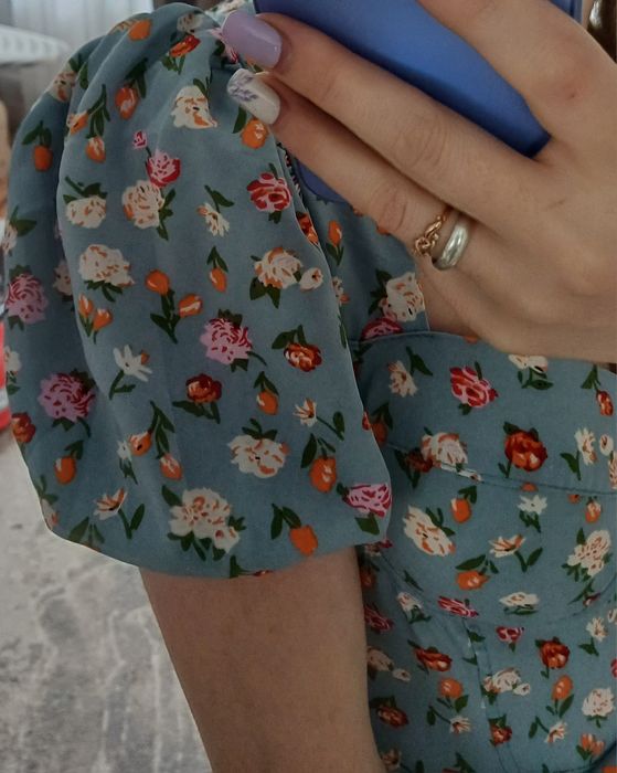 Платье летнее с открытыми плечами