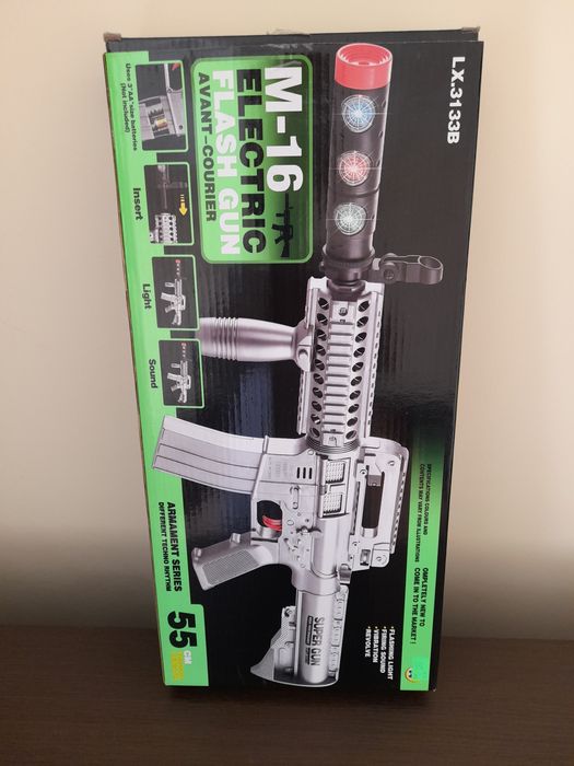 Нови детски играчки светещ меч