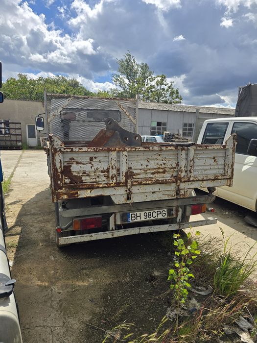 Vand Nissan Eco T100