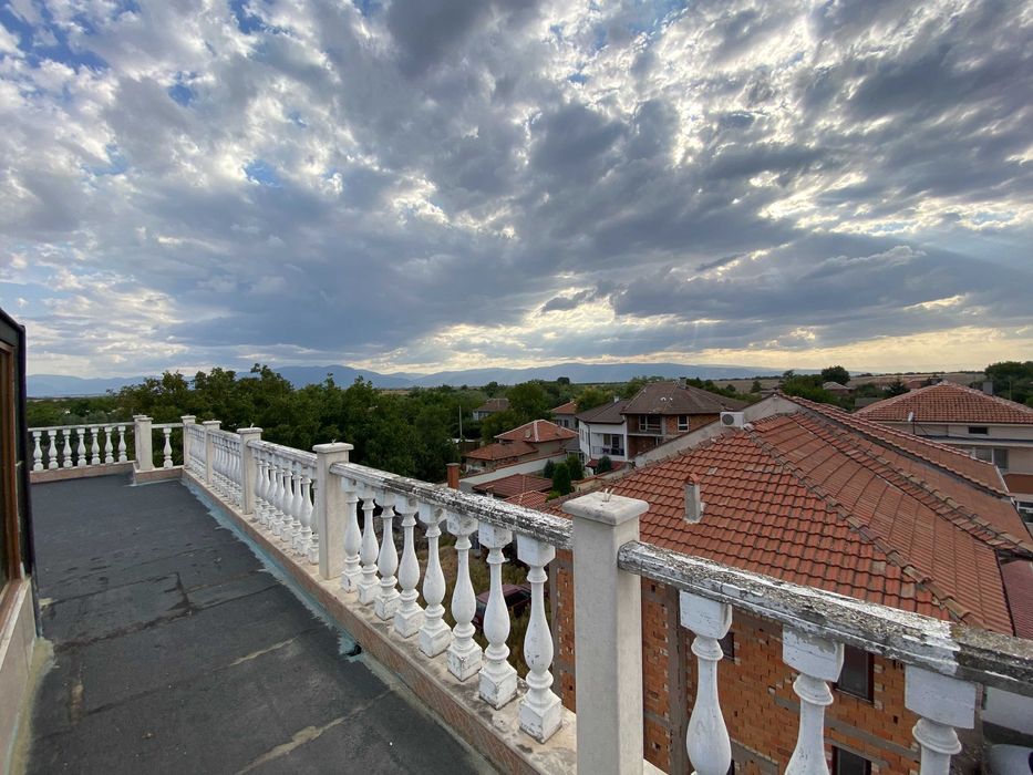 Продава се Къща в Пловдив, Център - 448 кв.м за 442 €/кв.м - Снимка #1