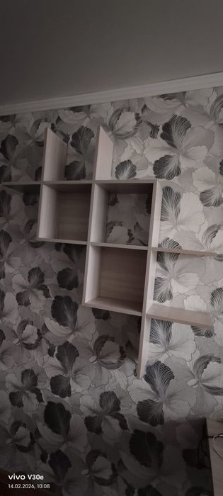 Компьютерный стол + полка настенная