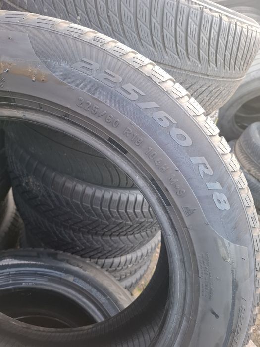 Vand set 2 anvelope 225 60 18 pireli ranflet de iarna bune dot 2018