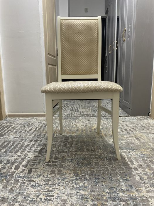 Стулья для гостиной комнаты