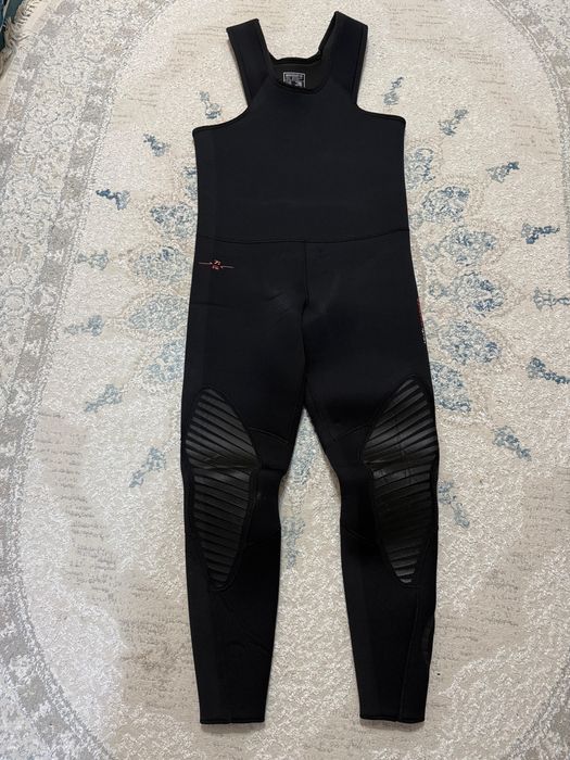 Продам гидрокостюм