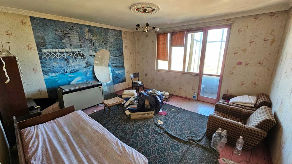 287-Продава се етаж от кооперация в кв. "Добровски“