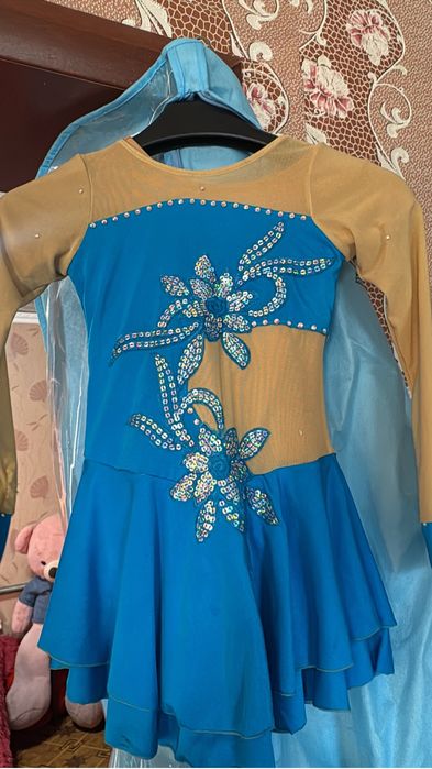 Продам профессиональные  фигурные коньки