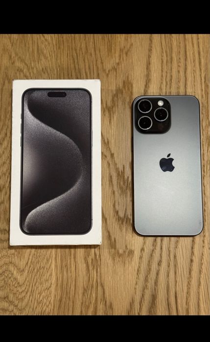Vand Iphone 15 pro max 512 gb