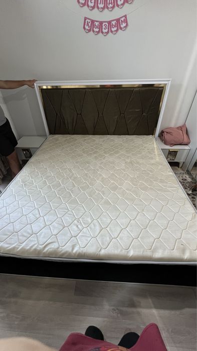 Кровать двухспальный