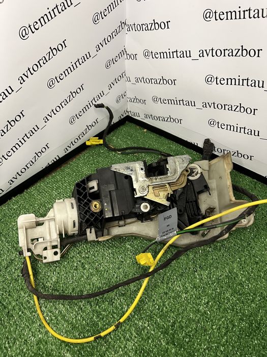 Замок двери W220 без доводчика