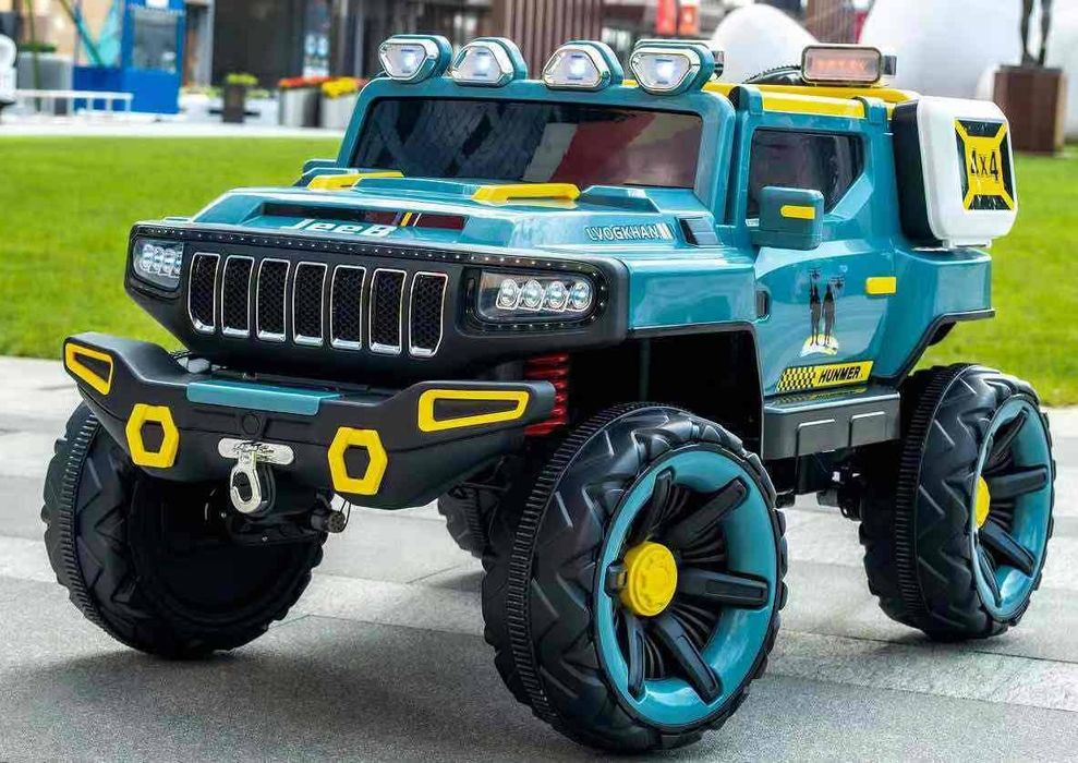 Detskiy moshina jeep