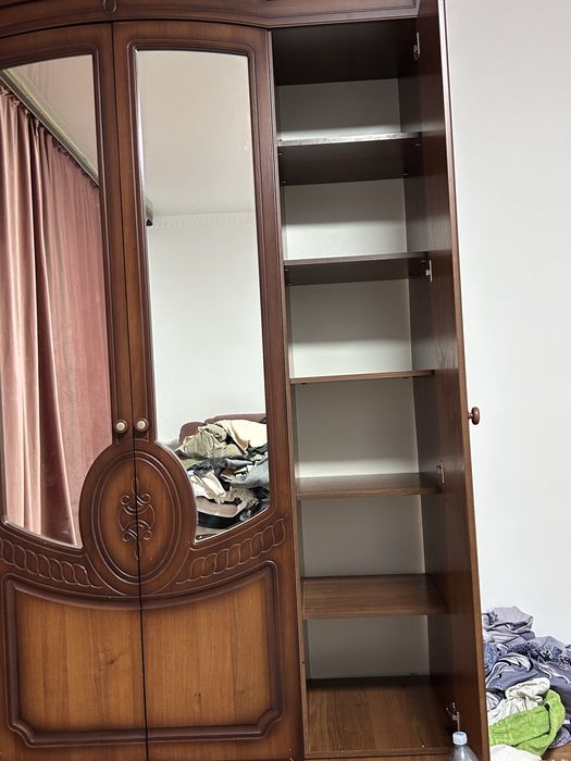 Шкаф зерколо 2 комплекта