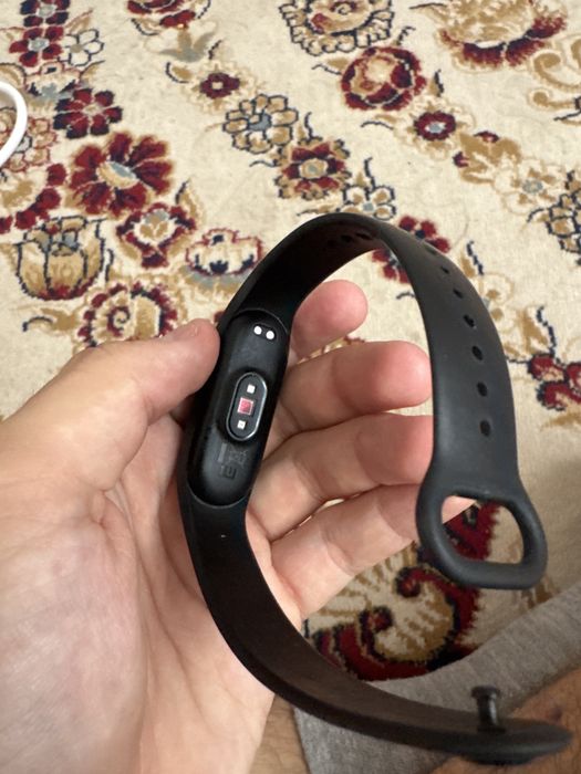 Продам Xiaomi mi band 5