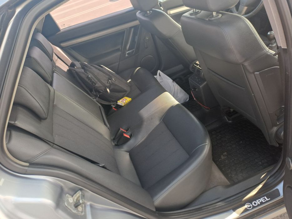Opel Vectra C 1.9 120 cp