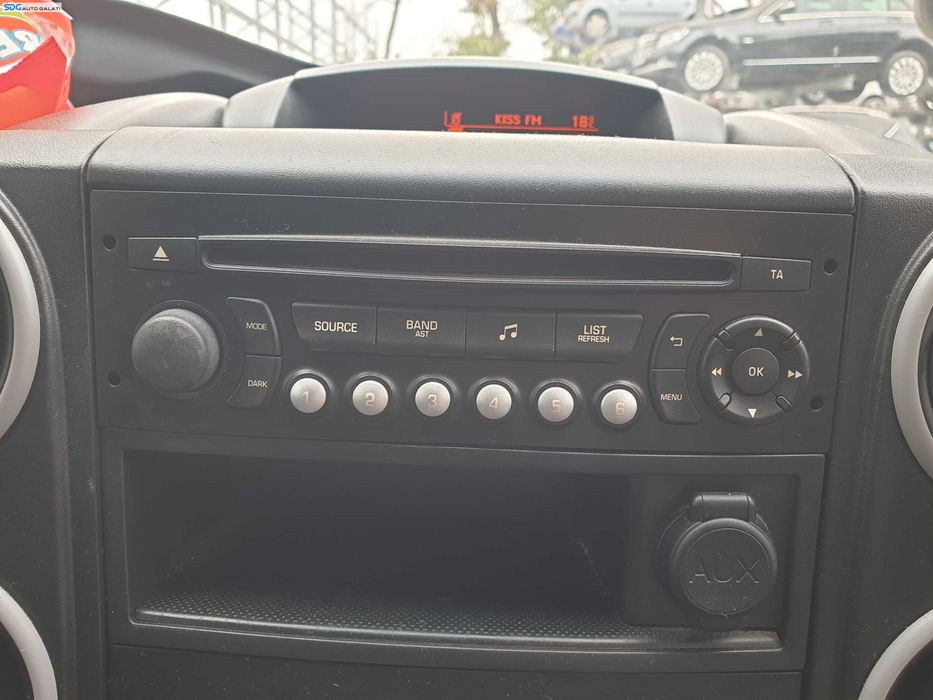 Radio CD Player Citroen Berlingo 2 2008 - 2015 [K7875]