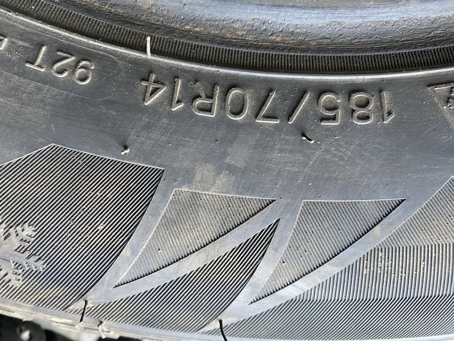 Зимние шины 185/70/14