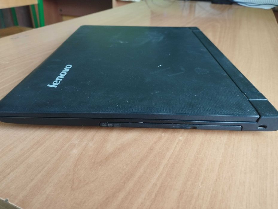 Lenovo Ideapad 100 Noutbuk