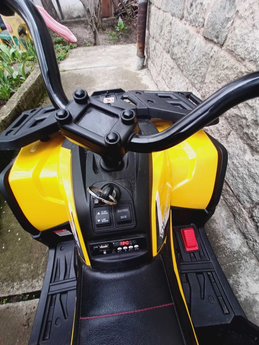 Акумулаторно бъги Moni - Desert, XMX607, жълт металик