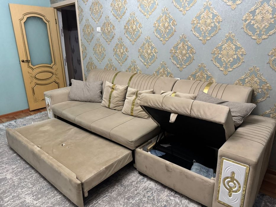 Диван б/у продаю