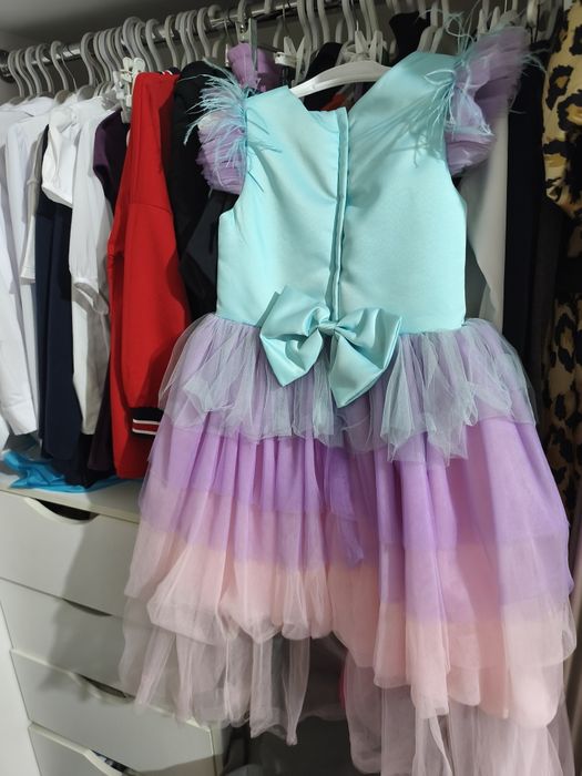 Продам платье 116 рост