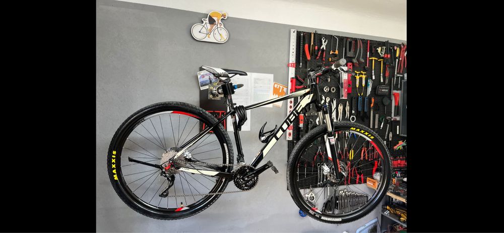 Bicicleta cube attention