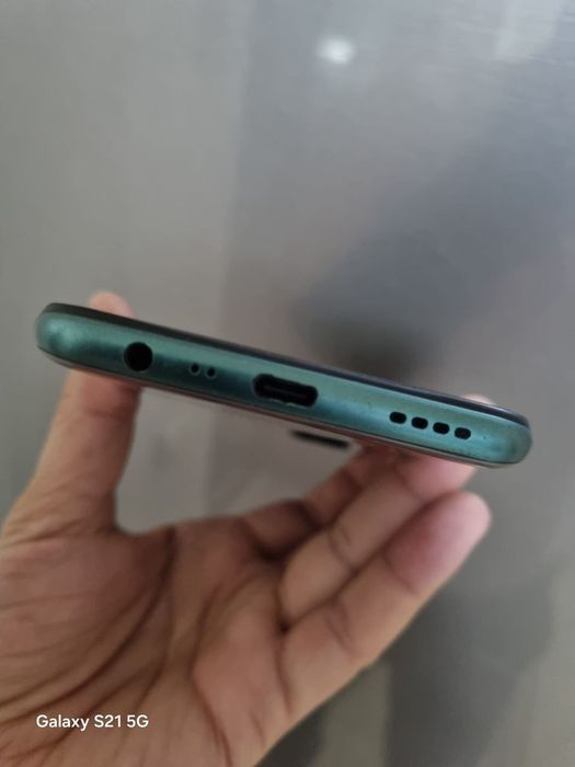 Реалми 7i сотилади