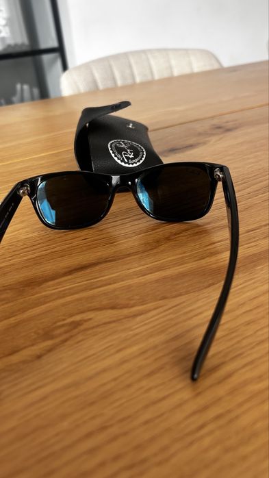 RayBan RB 2132 901/58 polarized