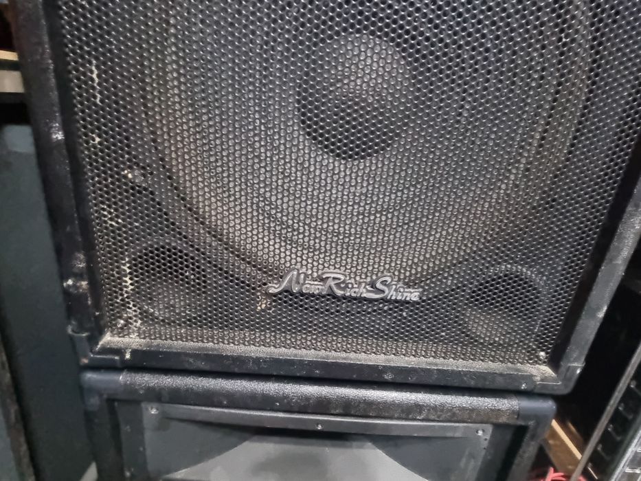 Boxe pasive profesionale