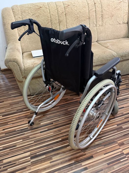 Scaun handicap dizabilitati batrani din aluminiu (ca nou)