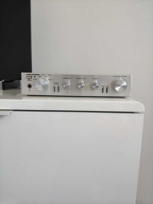 Preamplificator Grundig MXV 100