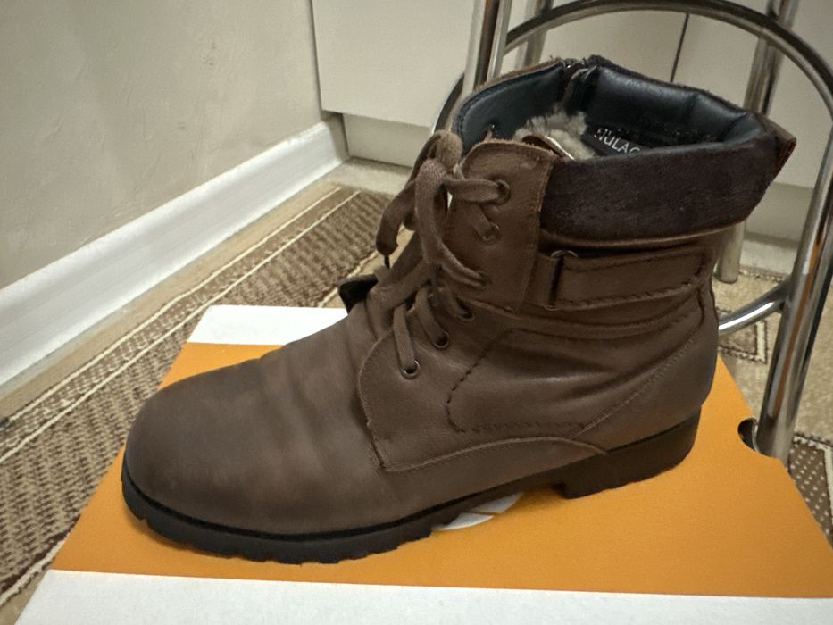 Ботинки зимние продам