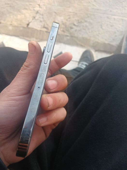 Iphone 13 pro rangi qraxamma joyi zur