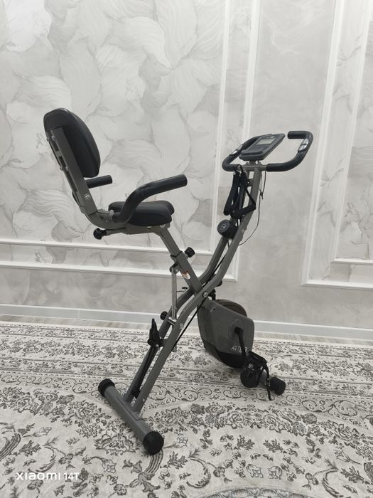 Тренажерный велосипед