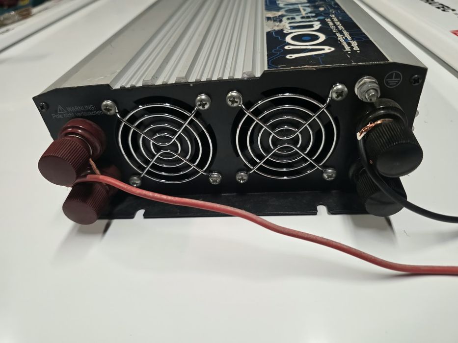 Invertor auto  12v 220 v 4000w