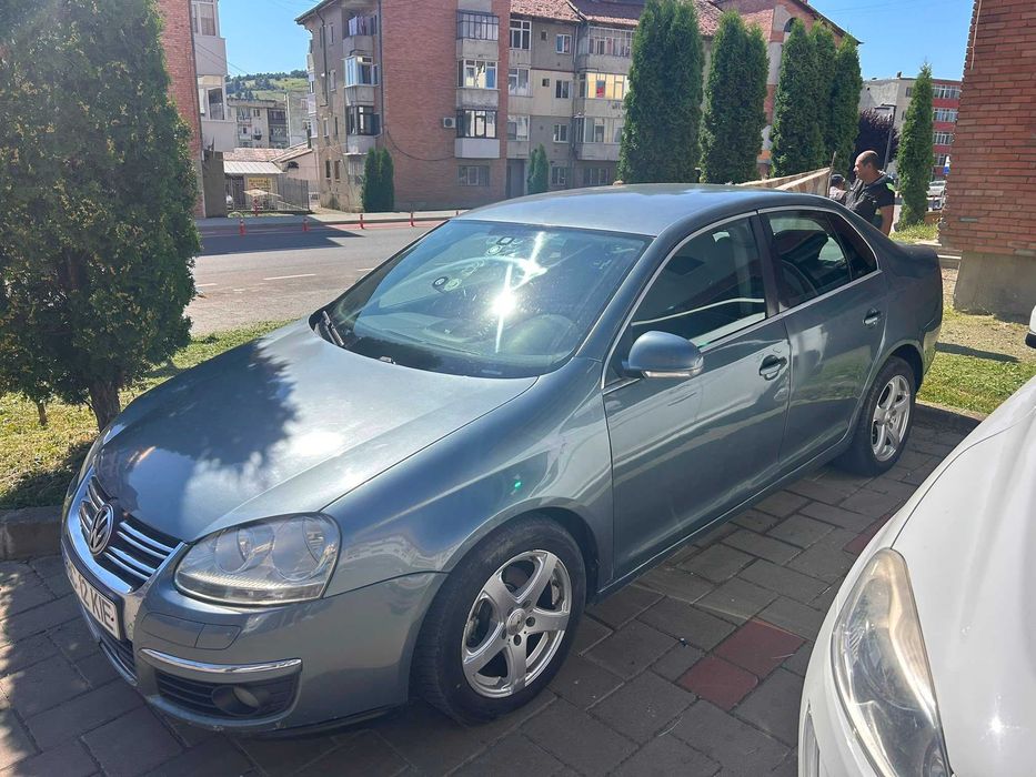 VOLKSWAGEN Jetta 2007 — imagine 3