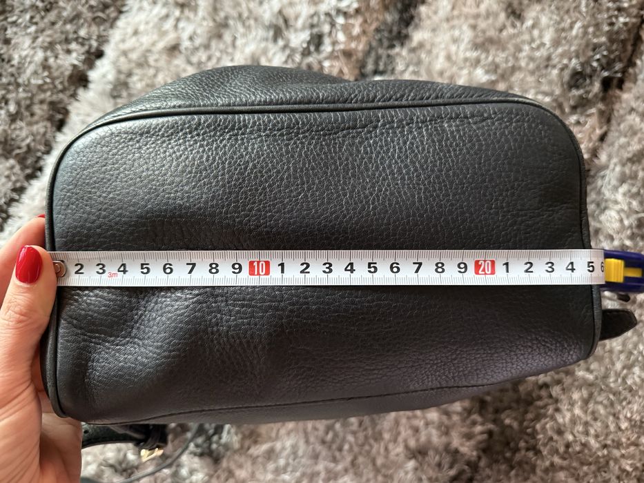 Оригинална раница Michael Kors -естествена кожа