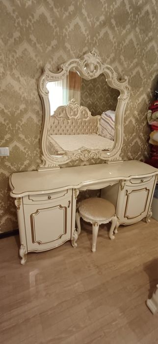 Спальный гарнитур с матрасом