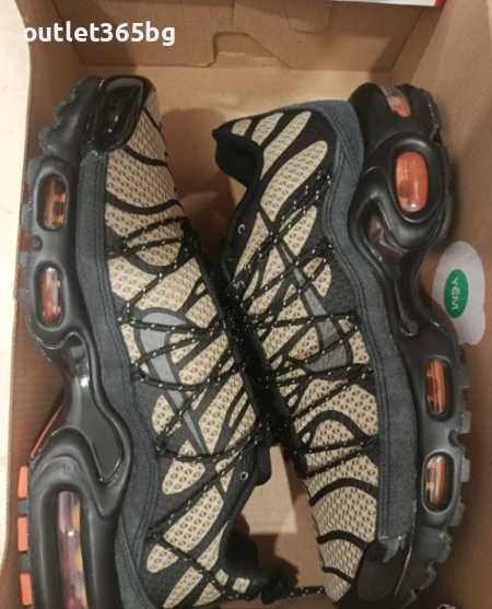 Nike Air Max Plus Utility номер 38,38.5 дамски черни Оригинал Код 6504