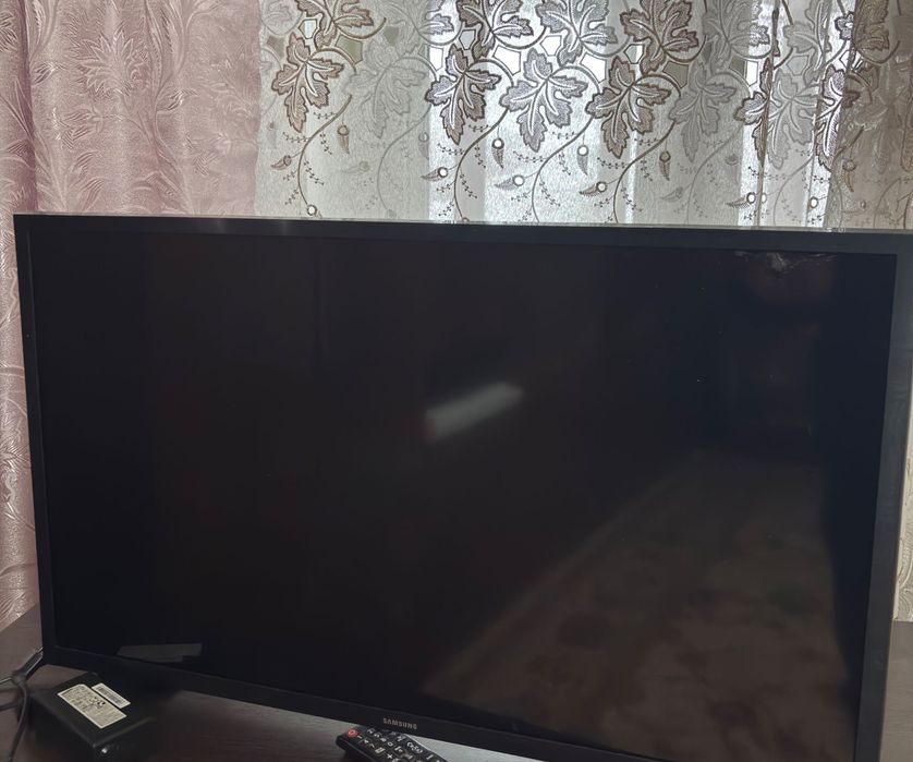 Продам телевизор Samsung