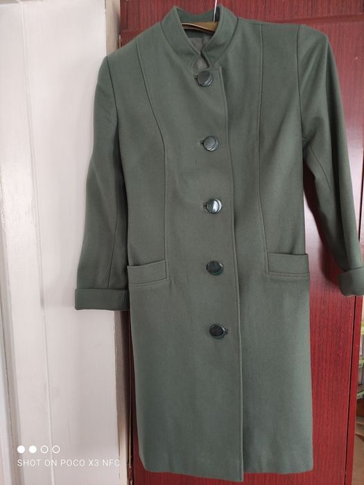 Весенне-осеннее пальто