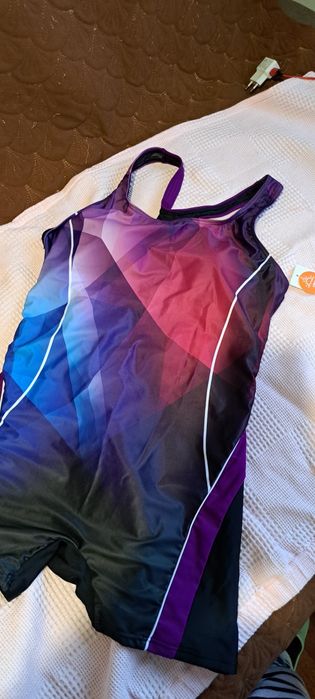 Продам купальник.