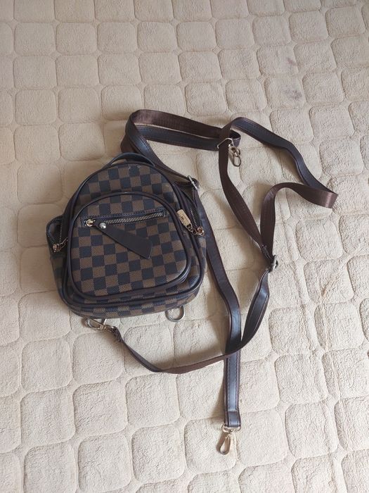 Продам красивый рюкзак