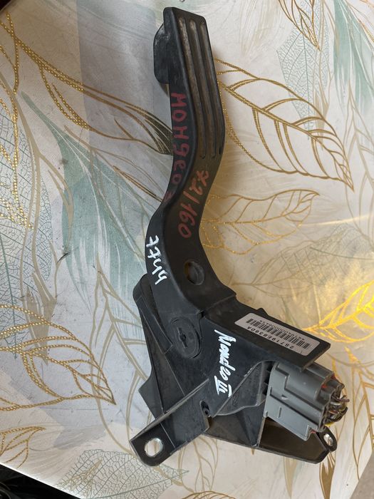 Педаль газа Форд Мондео 3