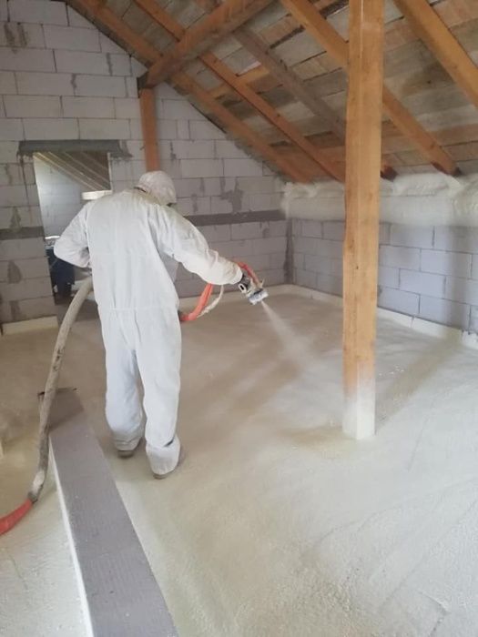 izolatii cu spuma poliuretanica SpumaTerm®