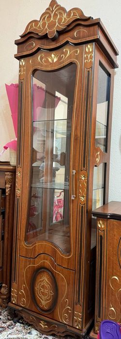 стенка пенал коричневый