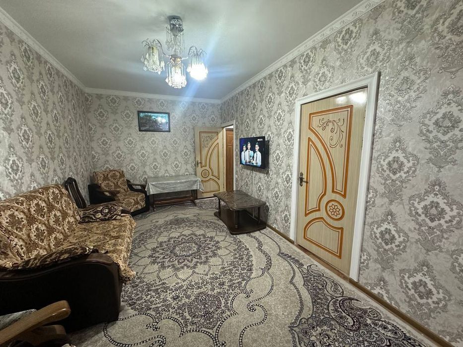 Юнусабад 14 кварталда 1'2 хона уй ижарага берилади