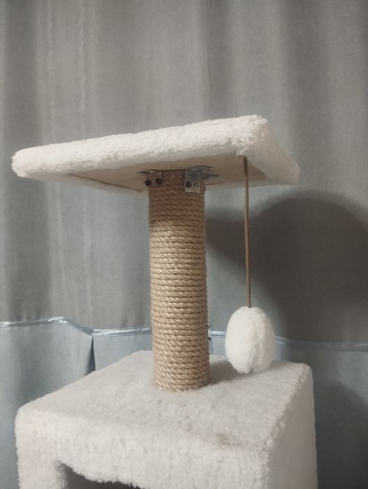 Продам Кошачий Домик